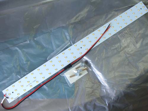 LED  Magnetic eiling panel light T8 [WW]