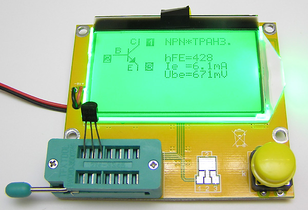 transistor_tester_m_bc546b.jpg