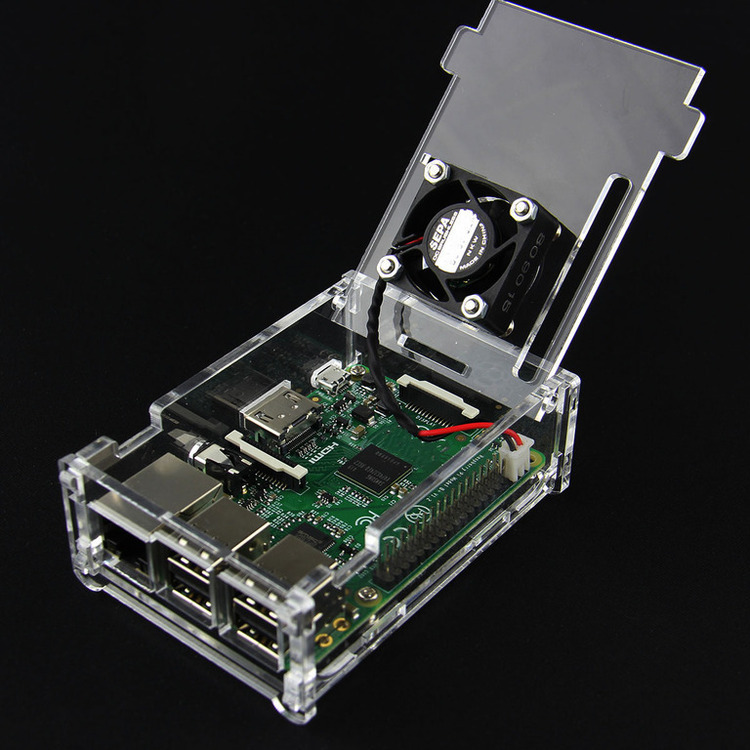 Корпус для Raspberry Pi 2 пластиковый с вентилятором. ЧЁРНЫЙ. (на фото такой же, но прозрачный)