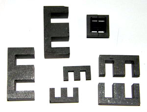 Сердечник ферритовый Ш6х6. М2000. Состоит из двух половин.