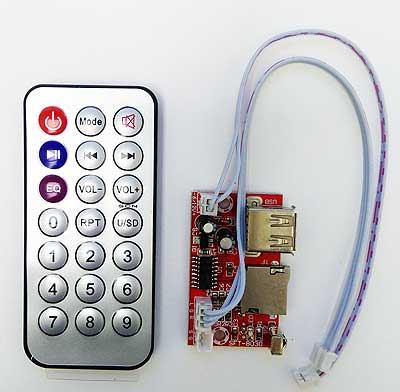 Модуль RS034. MP3 плеер с ИК пультом, читает с microCD и USB