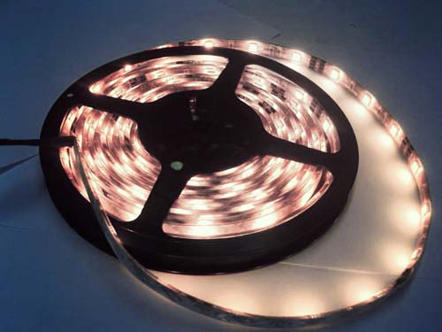 Светодиодная лента FS-LED 3528SMD-600LED-12V-9.6W-IP67 Светодиодная лента FS-LED 3528SMD-600LED-12V-9.6W-IP67