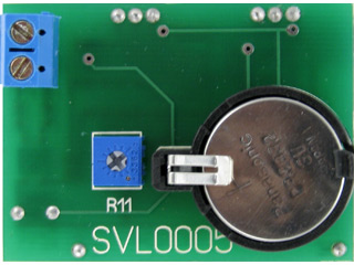Вид на EK-SVL0005 – Монитор сетевого напряжения сзади