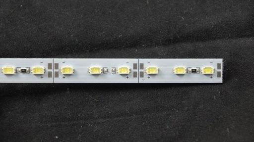 Светодиодная лента 12V 5630 CW 72 светод./м 22W алюминиевая линейка IP-33 /Холодный белый/