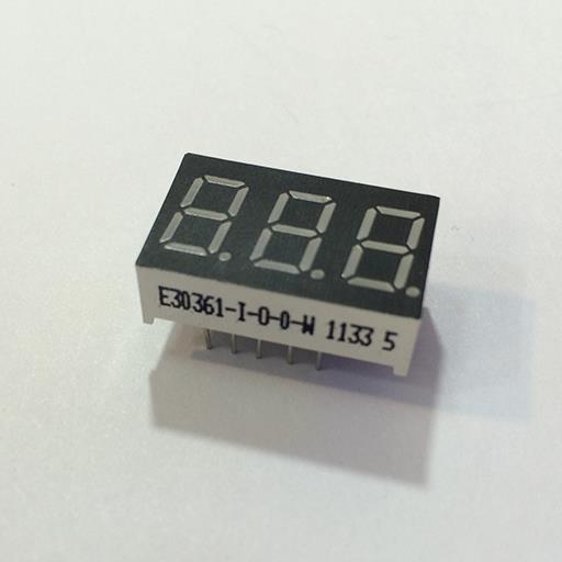 Индикатор 3-разрядный 7-сегментный E30361-I-0-0-W /Общий анод/