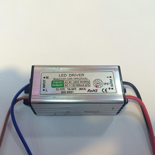    AC220V 900 mA 10W 7-12V IP-67 /62x30x23/ 