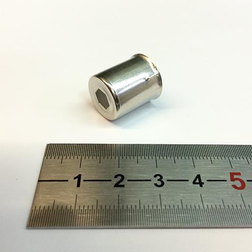 Колпачок антенны магнетрона (h = 18 мм, d = 14.5 мм, отв. шестиграннное)
