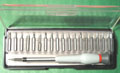 Универсальная отвёртка на магните с набором сьёмных насадок (18 штук). Диаметр от 0, 8мм до 4, 0мм. 6 типов наконечников.