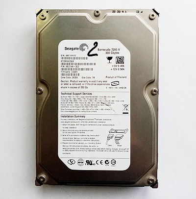 Ƹ  Seagate Barracuda 300 Gb  SATA