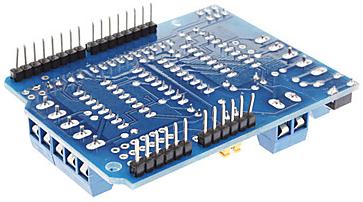  RA022. Motor Shield    L293D