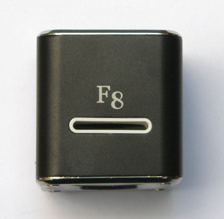  F8  3   .